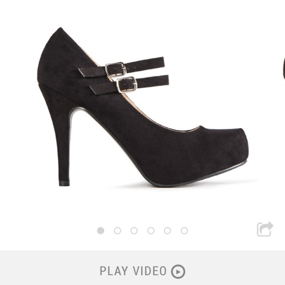 JustFab Woman’s Heels